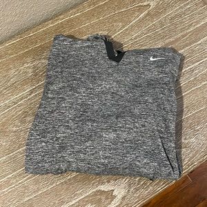 Nike athletic long sleeve. Size large!!